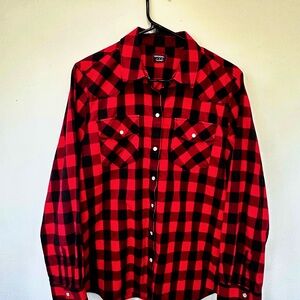Red Black Checkered Pearl Snap Shirt 100% Cotton